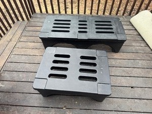 lot 93 image: Plastic Dunnage Rack or Set Top Box 48 x 21.5 x 11.5 and 30 x 21.5 x 11.5