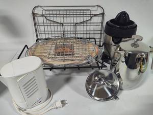 lot 88 image: Assorted Small Electrics including Juicer, Travel Tea Kettle and Asst Wire Trivets
