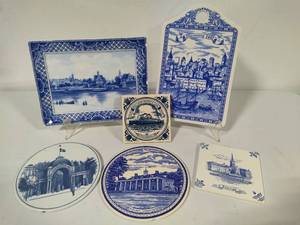lot 144 image: Assorted Blue & White Plates, Coaster, Trivets, etc
