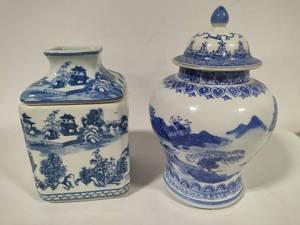 lot 145 image: Porcelain Blue & White Jar & Vase