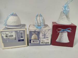 lot 155 image: Lladro 1993, 1995 & 1998 Bell Christmas Ornaments wBox