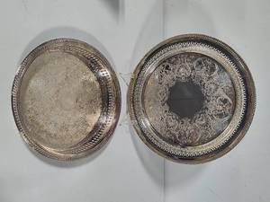 lot 193 image: Silver Plated Serving Rounds