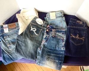 lot 117 image: Group of Vintage Jeans