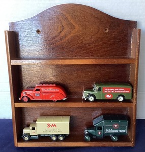 lot 171 image: Collection of 4 Lledo 3M Die Cast Trucks