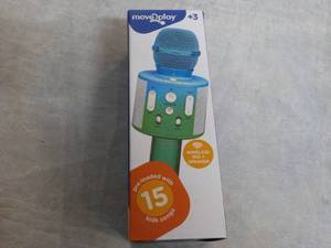 lot 106 image: Move 2 Play Wireless Mic and Speake...