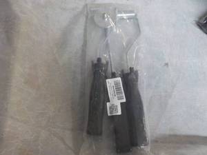 lot 162 image: Fiberglass Painting Tools...