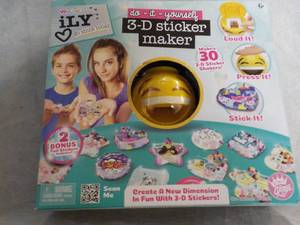 lot 199 image: 3D Sticker Maker...