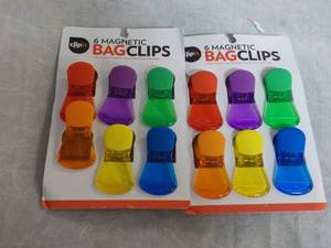 lot 211 image: Magnetic Clips...