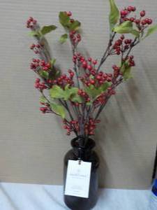 lot 235 image: Hearth and Hand with Magnolia 22 R...