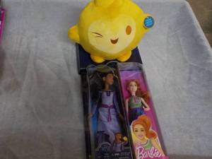lot 240 image: 2 Wish and 1 Barbie...