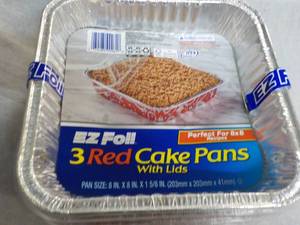 lot 246 image: 12 Foil 8 x 8 Cake Pans with Lids...