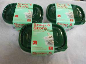 lot 251 image: 9 Snap and Store Food Storage...