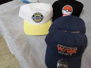 lot 270 image: 4 Mens Hats...