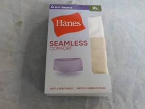 lot 283 image: 4 Hanes Boy Shorts size XL...