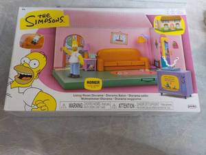 lot 292 image: The Simpsons Diorama...