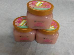 lot 299 image: 3 Tree Hut Pink Hibiscus Shea Sugar...