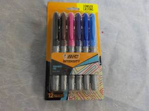 lot 310 image: BIC Intensity 12 Permanent Markers...