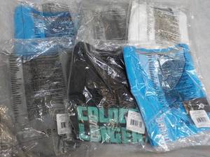 lot 84 image: 6 Hydro Flask T-shirts - various si...