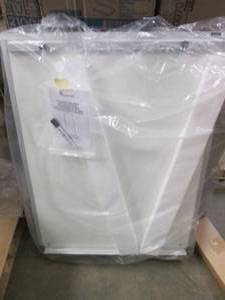 lot 127 image: Quartet folding white board...