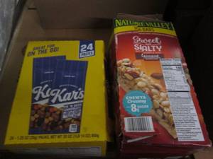 lot 210 image: Single serve granola bars and trail...