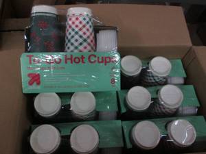 lot 33 image: Case of 6 16 count insulated hot cu...