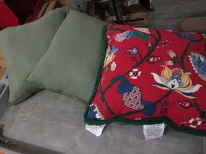 lot 44 image: Pillow throws...