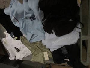 lot 255 image: Ladies XL and XXL tops and leggings...