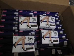 lot 277 image: 36 Two packs Leggs to go Suntan Pa...