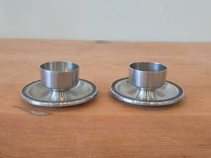 lot 22 image: Lot of (2) Vintage 1 12 Norsk Tinn Pewter Candleholders (Norway)