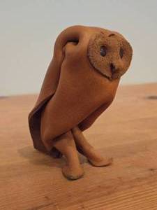 lot 96 image: Vintage Owl theme Handmade Leather Figurine by Deru (1960s) (Germany)  Mid-Century Modern style