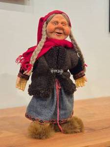 lot 100 image: Troll theme Authentic Collectible Doll by Svein Solem Bebe� (Norway)
