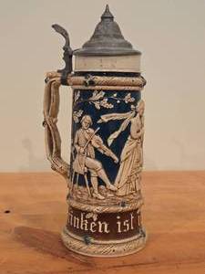 lot 103 image: Vintage Beer Stein with Pewter Lid (Germany)