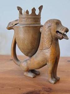 lot 141 image: Vintage Lion with Crown theme Carved Wood Hand Washing Vessel  Medieval Aquamanile style