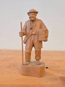 lot 180 image: Vintage Man with Walking Stick Smoking Pipe theme Hand Carved Wood Folk Art Figurine (Germany)