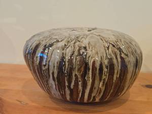 lot 192 image: Decorative Pottery