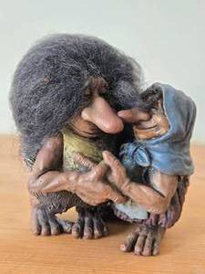 lot 221 image: Scandinavian Trolls Embracing theme Figurine by Paul Bonner� Bebe� (Norway)