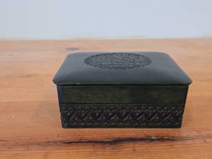 lot 235 image: Vintage Wood Keepsake Box (Poland)