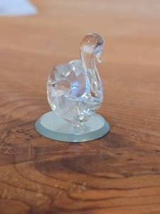 lot 246 image: Vintage Swan theme Swarovski Crystal Figurine