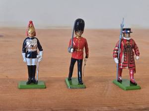 lot 272 image: Lot of (3) Lead Toy Soldier Figurines by Britains LTD (England)
