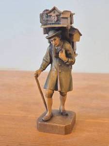 lot 289 image: Vintage The Clock Peddler Hand Carved Wood Figurine by Anri (Italy)