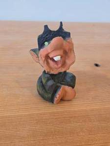 lot 303 image: Troll theme Hand Carved Wooden Figurine by Henning Engelsen (England)