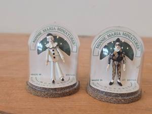 lot 328 image: Lot of (2) Authentic Minnie Maria Miniatures Handpainted Pewter Figurines Enclosed in Plastic Dome Case (England)