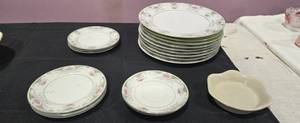 lot 2096 image: Floral Ceramic Dinnerware Set