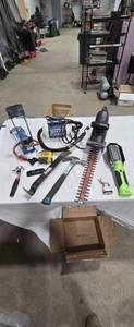 lot 2102 image: Assorted Tools & Equipment Lot