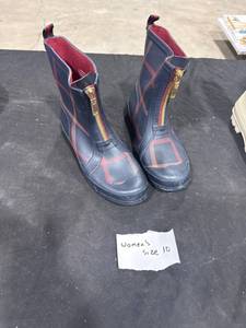 lot 2197 image: Womens Plaid Rain Boots