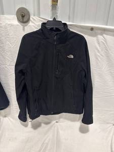 lot 2210 image: North Face Black Full-Zip Jacket