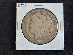 lot 40 image: 1885 Morgan Dollar