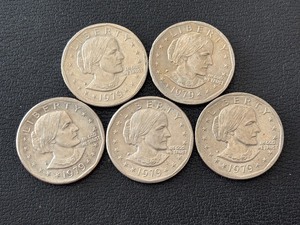 lot 82 image: Susan B. Anthony Dollars