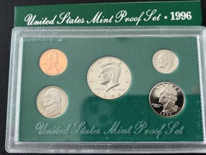 lot 123 image: 1996-S Proof Set