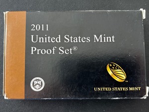 lot 133 image: 2011-S Proof Set